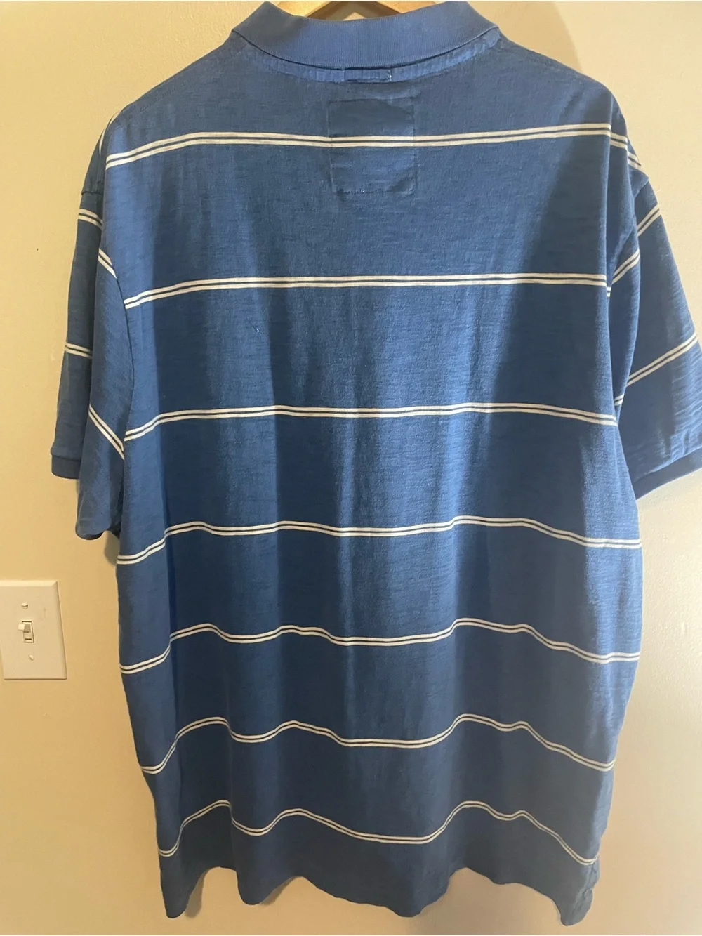 American Eagle Outfitters Blue Polo with White Stripes size XXXL